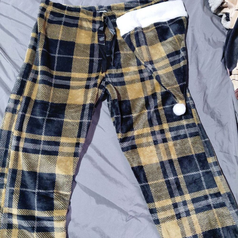 Women's Weekendinc Black Gold Plaid Flannel Pajama Pants L